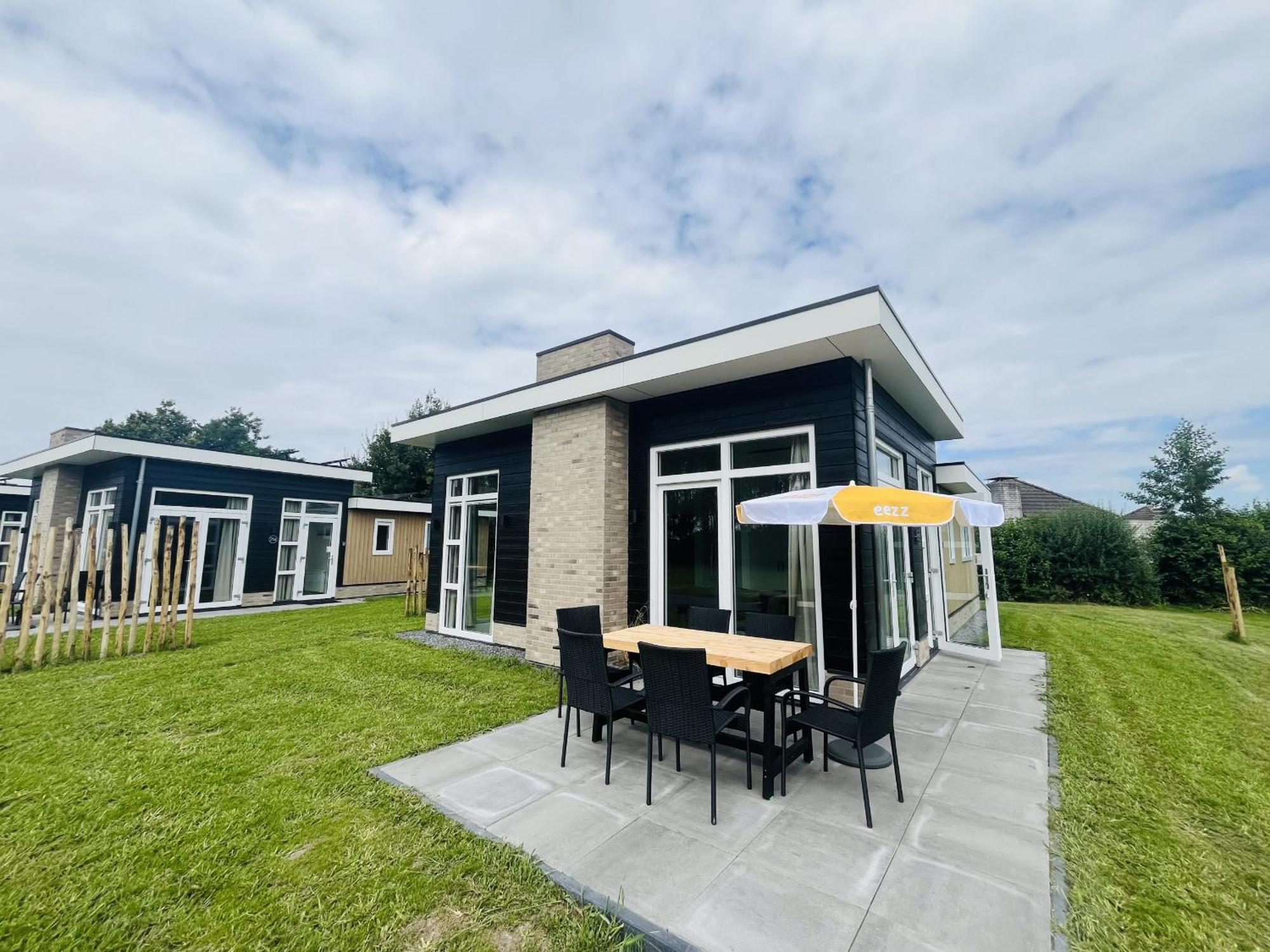 Bungalowpark De Horn - Floresta 215 Dirkshorn Exterior foto