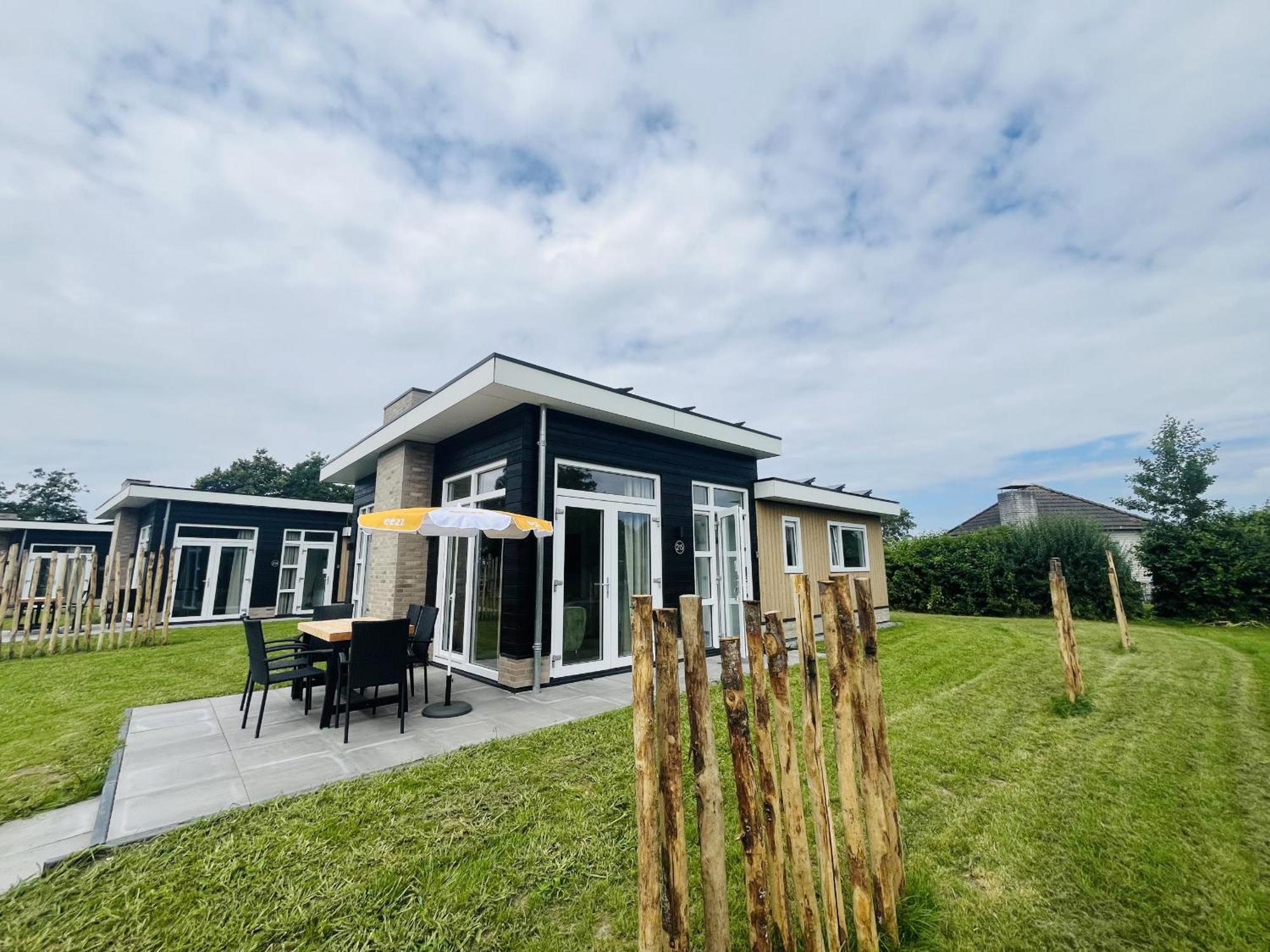 Bungalowpark De Horn - Floresta 215 Dirkshorn Exterior foto